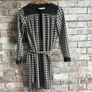 Cute multi gray pattern dress by LOFT. Wear with or w/out sash. Size XS Petite